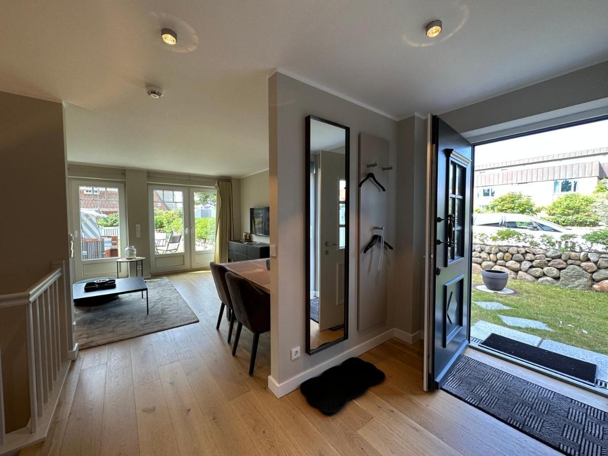 Cloud Nine Apartment