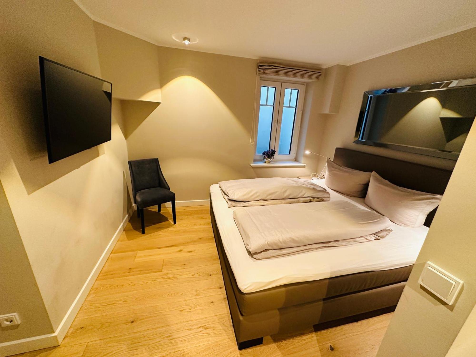 Cloud Nine Apartment